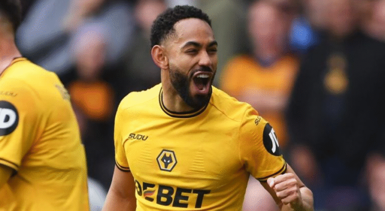 Breaking Sports News: Scores Transfers and Updates